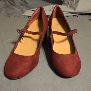 Elegant Burgundy Mary Jane Heels